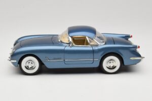 Chevrolet Corvette C1 Blau Mira 1:18 6105 Druckguss — Bild 4 von 8