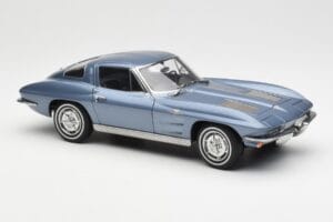 Chevrolet Corvette C2 Blaugrau Metallic AUTOart 1:18 71182 Druckguss — Bild 6 von 8
