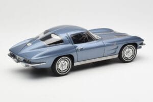 Chevrolet Corvette C2 Blaugrau Metallic AUTOart 1:18 71182 Druckguss — Bild 3 von 8