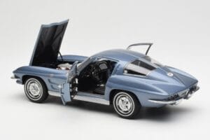 Chevrolet Corvette C2 Blaugrau Metallic AUTOart 1:18 71182 Druckguss — Bild 5 von 8