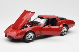 Chevrolet Corvette C3 Rot UT Models 1:18 21073 Druckguss — Bild 2 von 8