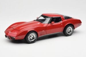Chevrolet Corvette C3 Rot UT Models 1:18 21073 Druckguss