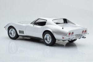Chevrolet Corvette C3 Silber Norev 1:18 189032 Druckguss — Bild 5 von 6