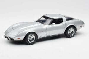 Chevrolet Corvette C3 Silber UT Models 1:18 21072 Druckguss