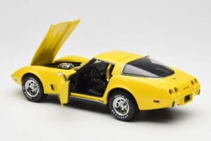 Chevrolet Corvette C3 Gelb UT Models 1:18 21074 Druckguss — Bild 5 von 8