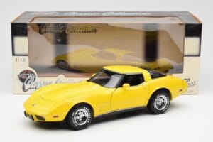 Chevrolet Corvette C3 Gelb UT Models 1:18 21074 Druckguss — Bild 8 von 8
