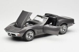 Chevrolet Corvette C3 Spider Laguna Grau Metallic AUTOart 1:18 71173 Druckguss — Bild 2 von 8