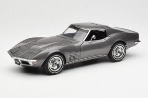 Chevrolet Corvette C3 Spider Laguna Grau Metallic AUTOart 1:18 71173 Druckguss