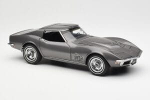 Chevrolet Corvette C3 Spider Laguna Grau Metallic AUTOart 1:18 71173 Druckguss — Bild 6 von 8