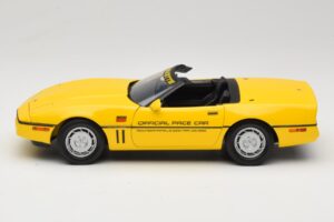 Chevrolet Corvette C4 Indianapolis 500 Pace Car Gelb Greenlight 1:18 11801-06 Druckguss — Bild 4 von 8