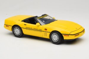 Chevrolet Corvette C4 Indianapolis 500 Pace Car Gelb Greenlight 1:18 11801-06 Druckguss — Bild 6 von 8