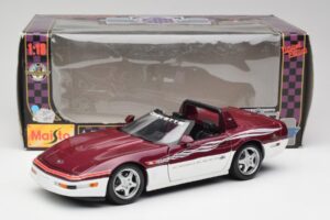 Chevrolet Corvette C4 Indy 500 Pace Car Maisto 1:18 56011 Druckguss — Bild 8 von 8