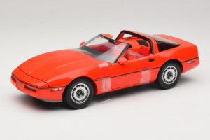 Chevrolet Corvette C4 Larry Sellers Big Lebowski Movie Car GreenLight 1:18 13533 Druckguss