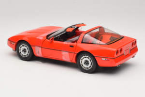 Chevrolet Corvette C4 Larry Sellers Big Lebowski Movie Car GreenLight 1:18 13533 Druckguss — Bild 5 von 6