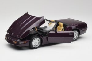 Chevrolet Corvette C4 LT4 Cabriolet Lila Metallic Maisto 1:18 50277 Druckguss — Bild 2 von 8