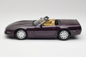 Chevrolet Corvette C4 LT4 Cabriolet Lila Metallic Maisto 1:18 50277 Druckguss — Bild 4 von 8