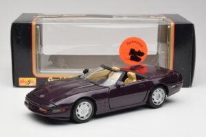 Chevrolet Corvette C4 LT4 Cabriolet Lila Metallic Maisto 1:18 50277 Druckguss — Bild 8 von 8