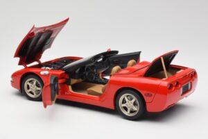 Chevrolet Corvette C5 Cabriolet Rot UT Models 1:18 21006 Druckguss — Bild 5 von 8