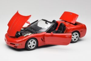Chevrolet Corvette C5 Cabriolet Torch Rot Maisto 1:18 50318 Druckguss — Bild 2 von 8