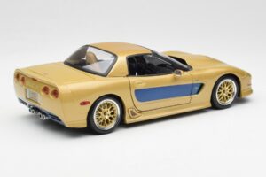 Chevrolet Corvette C5 Guldstrand Signature Edition Gold Maisto 1:18 31657 Druckguss — Bild 3 von 8