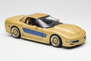 Chevrolet Corvette C5 Guldstrand Signature Edition Gold Maisto 1:18 31657 Druckguss — Bild 6 von 8