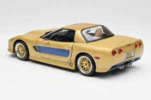 Chevrolet Corvette C5 Guldstrand Signature Edition Gold Maisto 1:18 31657 Druckguss — Bild 7 von 8