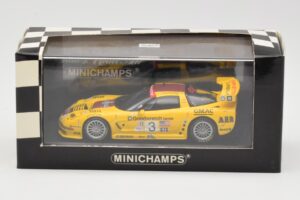 Chevrolet Corvette C5-R #3 R. Fellows / J. O'Connell / O. Gavin ALMS Petit Le Mans 2002 Minichamps 1:43 400021493 Druckguss — Bild 4 von 4