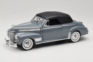 Chevrolet Deluxe Cabriolet Mit Softtop Grau Eagles Race 1:18 7497276 Druckguss