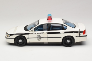 Chevrolet Impala Military Police Maisto 1:18 36611 Druckguss — Bild 3 von 6