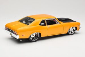 Chevrolet Nova SS Gold Maisto 1:18 31083 Druckguss — Bild 3 von 8