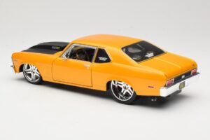 Chevrolet Nova SS Gold Maisto 1:18 31083 Druckguss — Bild 7 von 8