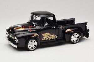 Chevrolet Old School Cody Project Truck & Chopper Set Joyride 1:18 33911 Druckguss