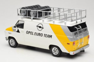 Opel Manta 400 Group B Rally Tour de Corse 1984 Mit Chevrolet G30 Servicefahrzeug Otto 1:18 OT491 Resin — Bild 8 von 13