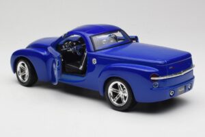 Chevrolet SSR Concept Blau Maisto 1:18 531612 Druckguss — Bild 5 von 8