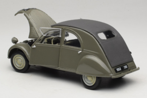 Citroen 2CV Grün Maisto 1:18 50289 Druckguss — Bild 5 von 8