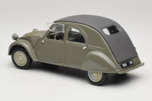 Citroen 2CV Grün Maisto 1:18 50289 Druckguss — Bild 7 von 8