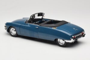 Citroen DS 19 Cabriolet Rot Sun Star 1:18 4742 Druckguss — Bild 7 von 8