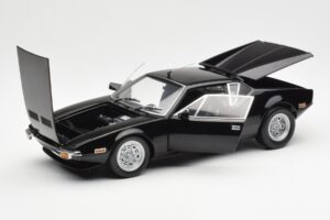 De Tomaso Pantera Schwarz Kyosho 1:18 08851BK Druckguss — Bild 2 von 8