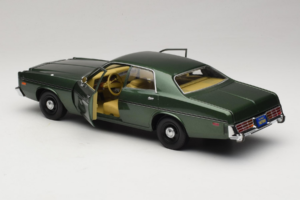 Dodge Monaco Grün Hunter GreenLight 1:18 19045 Druckguss — Bild 5 von 8
