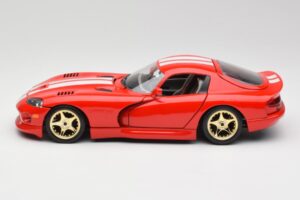 Dodge Viper GTS Rot Bburago 1:18 3075 Druckguss — Bild 4 von 8