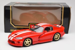 Dodge Viper GTS Rot Bburago 1:18 3075 Druckguss — Bild 8 von 8