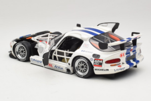 Dodge Viper GTS-R #94 Viper Team Oreca O. Beretta / T. Archer / D. Dupuy 24 Hours of Daytona 1997 AUTOart 1:18 89723 Druckgus — Bild 5 von 8