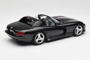Dodge Viper RT/10 Schwarz Bburago 1:18 3065 Druckguss — Bild 3 von 8