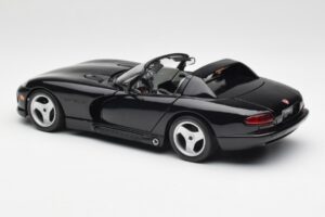 Dodge Viper RT/10 Schwarz Bburago 1:18 3065 Druckguss — Bild 7 von 8