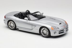 Dodge Viper SRT-10 Bright Silber Bburago 1:18 34908 Druckguss — Bild 6 von 8