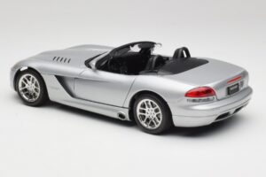 Dodge Viper SRT-10 Bright Silber Bburago 1:18 34908 Druckguss — Bild 7 von 8