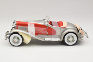 Duesenberg SJ Clark Gable's Car Silber Rot ERTL 1:18 7962 Druckguss — Bild 3 von 6