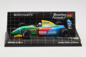 Benetton Ford B188 #19 A. Nannini Race Car 1988 Minichamps 1:43 400890119 Druckguss