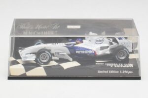 BMW Sauber F1.06 J. Villeneuve Showcar F1 2006 Minichamps 1:43 400060087 Druckguss — Bild 4 von 5
