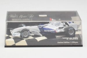 BMW Sauber F1.06 #16 N. Heidfeld F1 2006 Minichamps 1:43 400060086 Druckguss — Bild 4 von 5